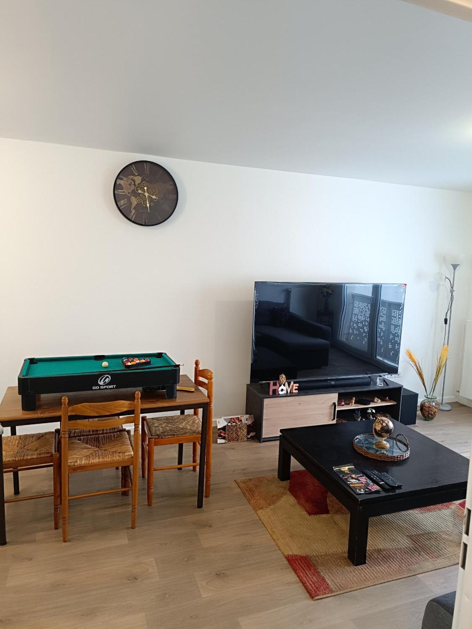 Chic Appartement F2 Conflans-Sainte-Honorine Exterior foto